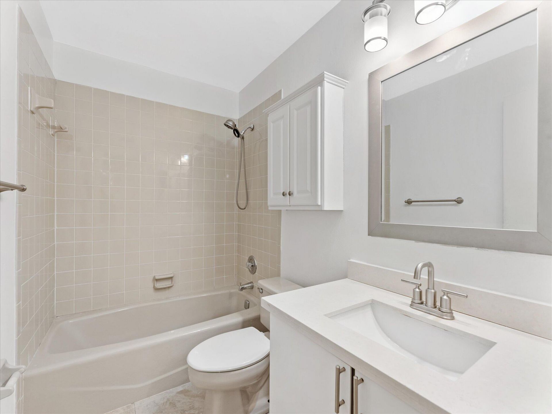 1821 NE 40th Court, Unit 305, Pompano Beach, FL 33064 Photo