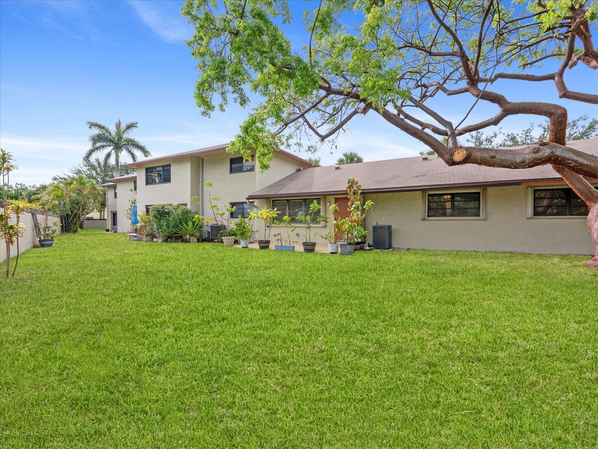 1821 NE 40th Court, Unit 305, Pompano Beach, FL 33064 Photo