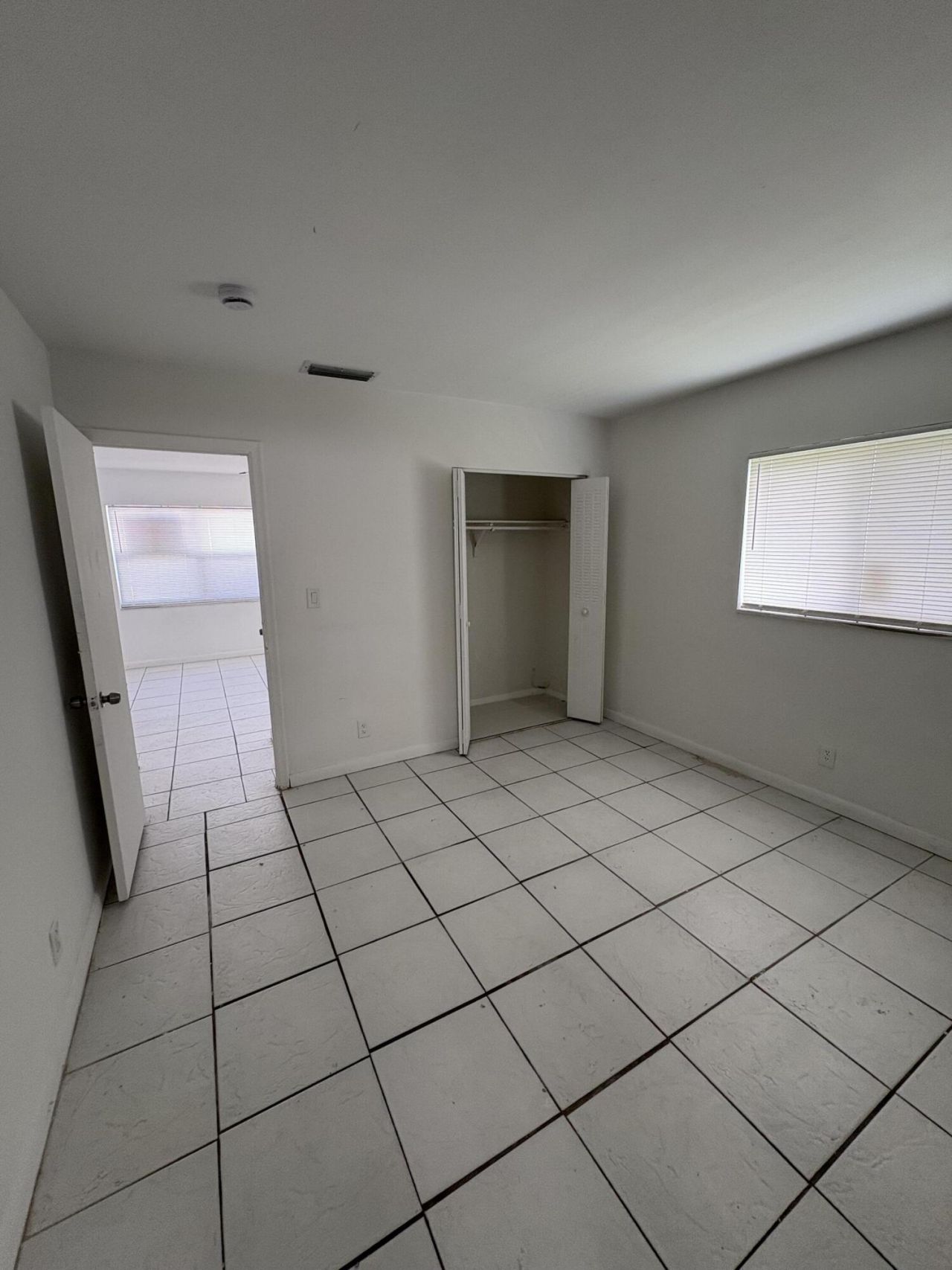 4031 NW 30th Terrace, Unit 1, Lauderdale Lakes, FL 33309 Photo