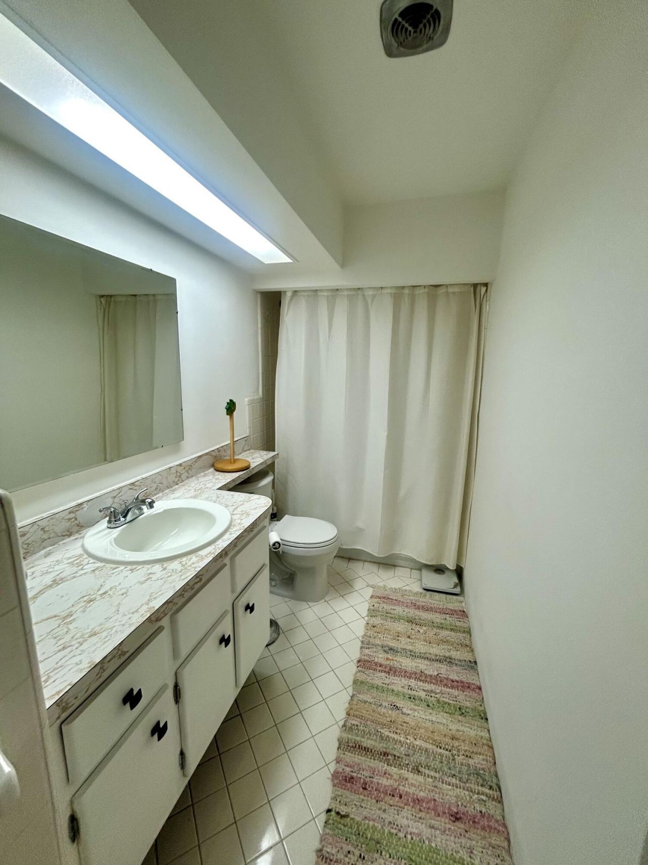 2175 NE 56th Street, Unit 209, Fort Lauderdale, FL 33308 Photo
