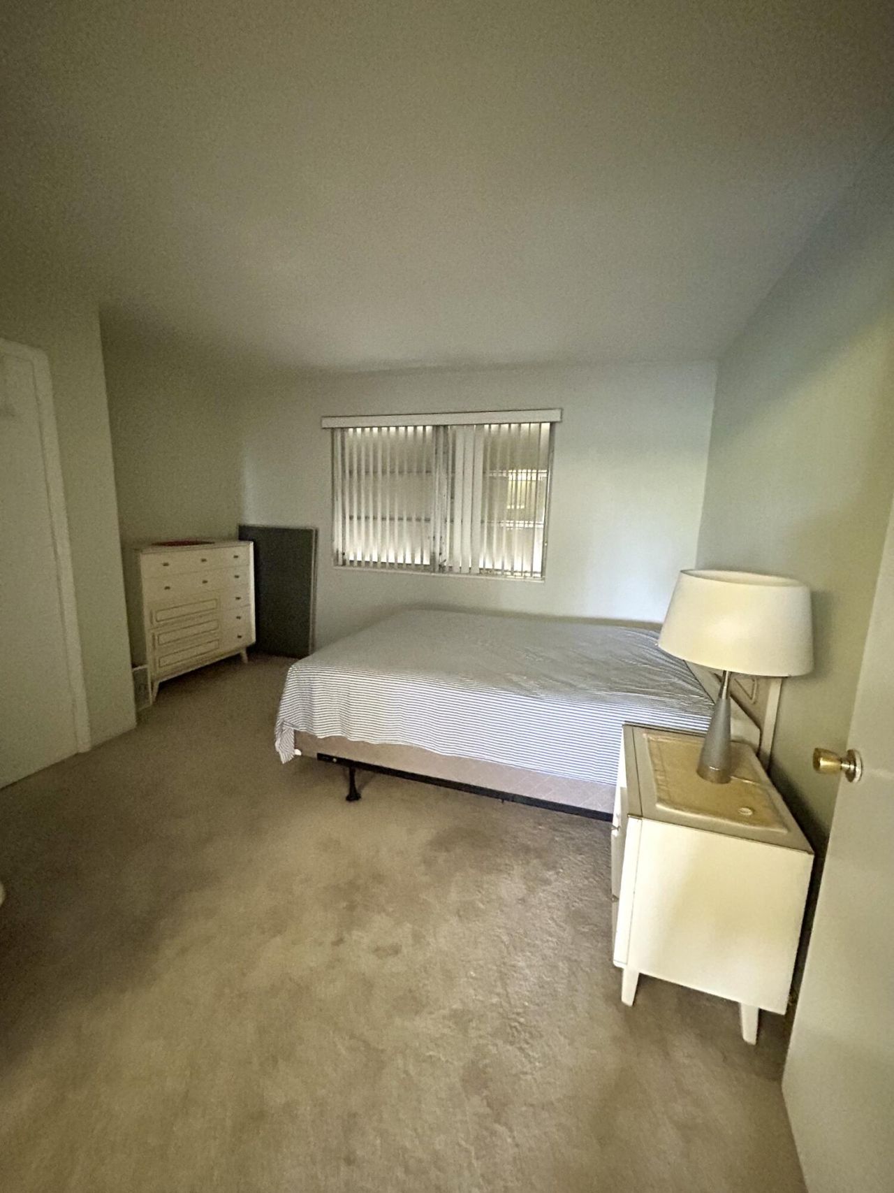 2175 NE 56th Street, Unit 209, Fort Lauderdale, FL 33308 Photo
