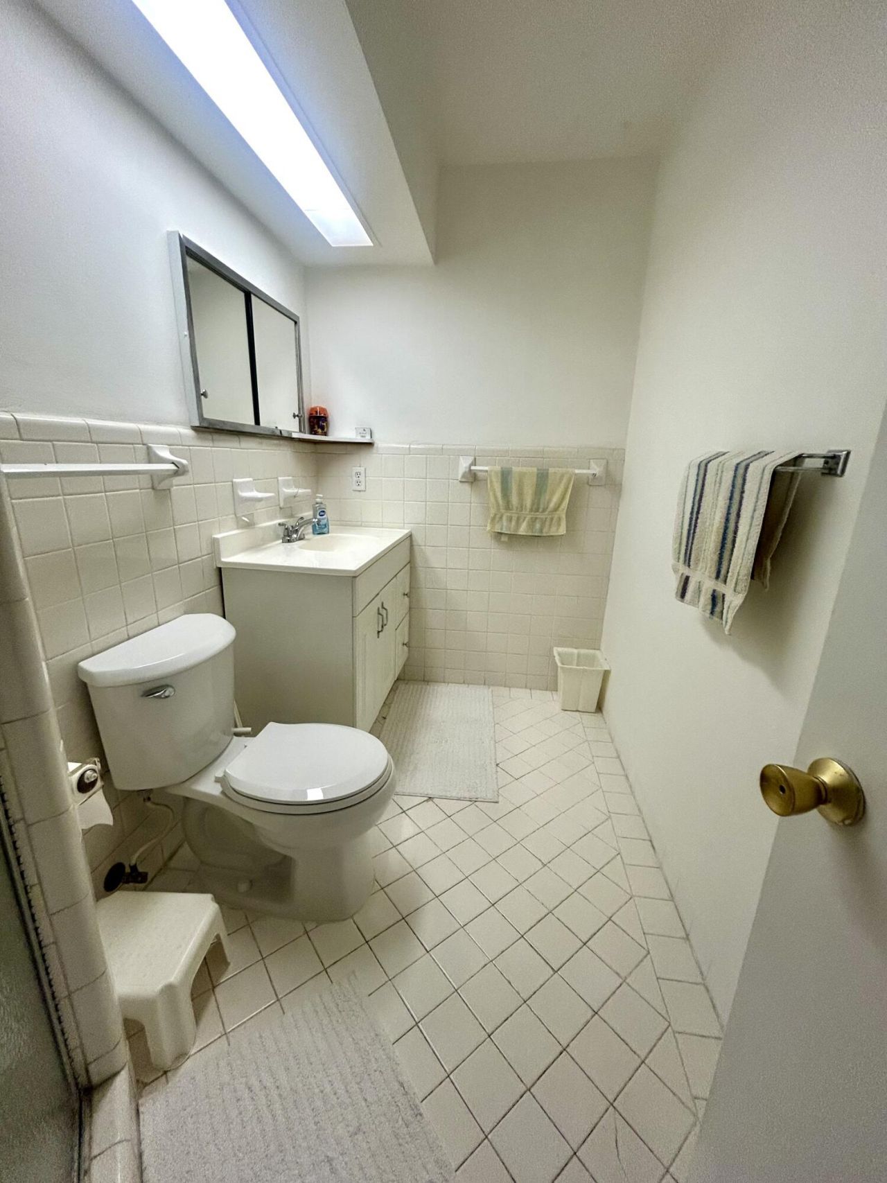 2175 NE 56th Street, Unit 209, Fort Lauderdale, FL 33308 Photo