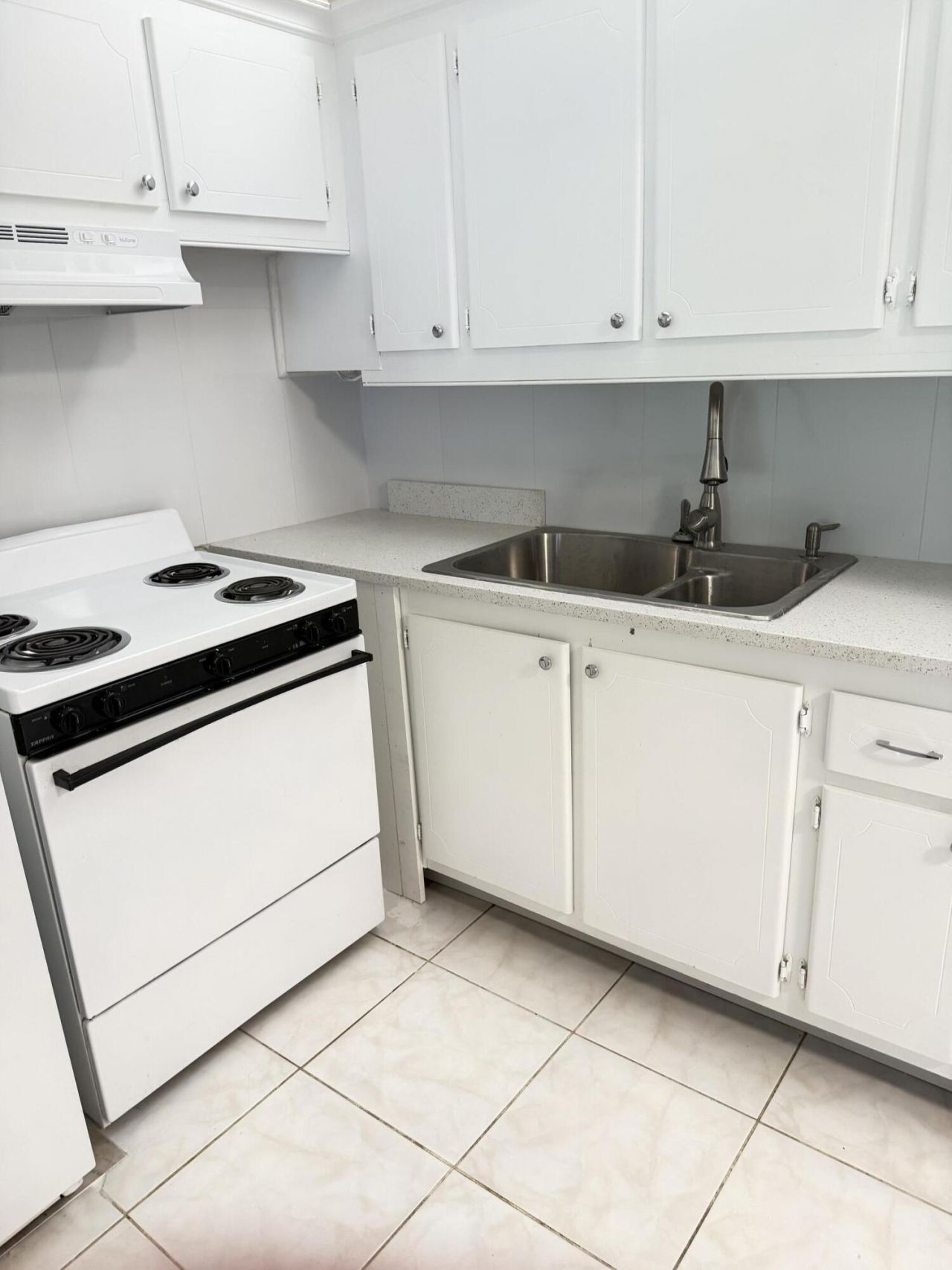 179 Windsor H, West Palm Beach, FL 33417 Photo