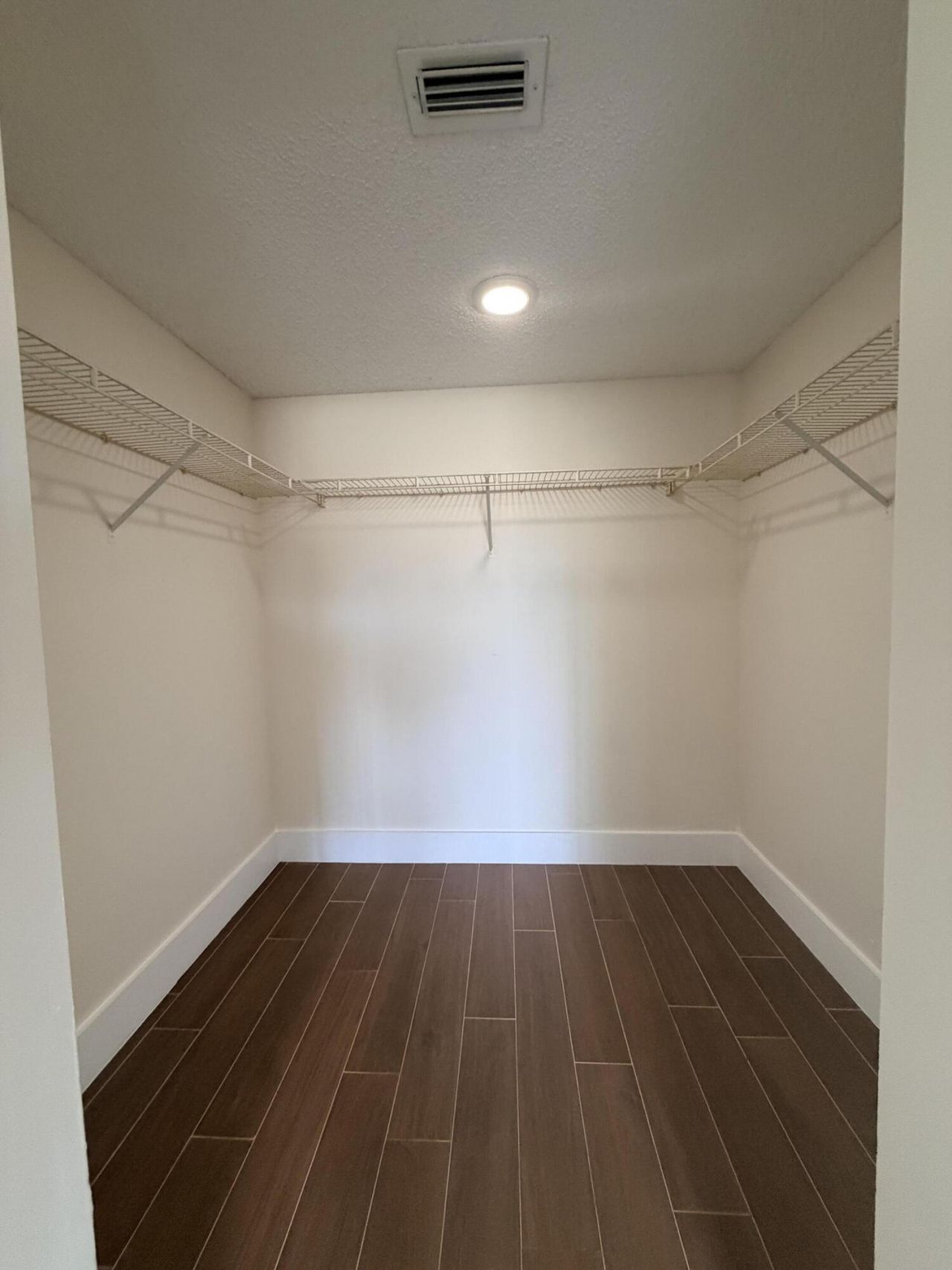 4195 Haverhill Road, Unit 305, West Palm Beach, FL 33417 Photo