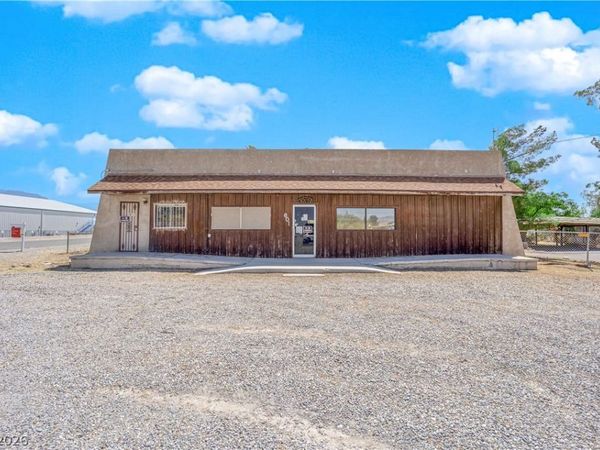 601 West Street , Pahrump, NV 89048