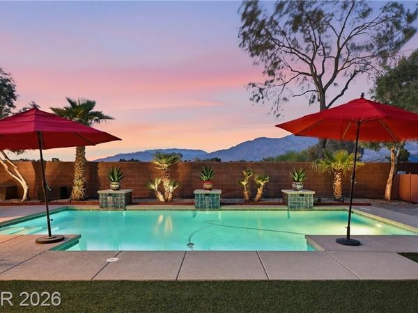 8484 Illusionary Magic Circle, Las Vegas, NV 89131