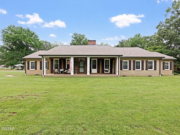216 Edenwood Drive , Jackson, TN 38301