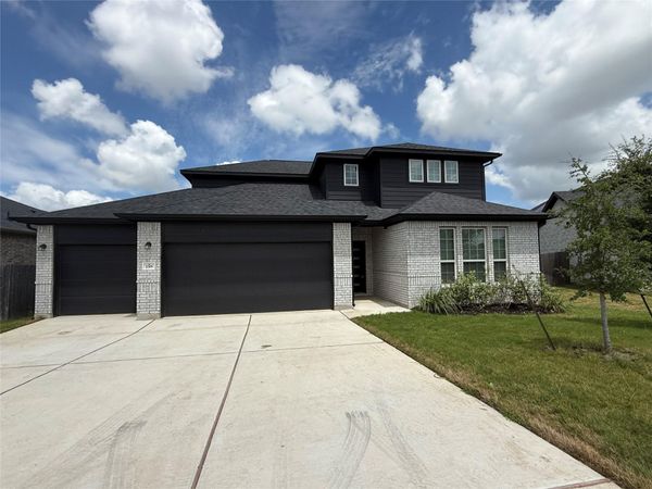 158 Ginger ST , Buda, TX 78610