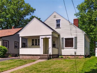 81 Camden Street, Rochester, NY 14612