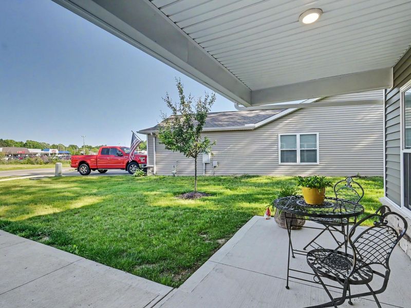 1547 Arrow Drive , Ashland, OH 44805 Photo 2