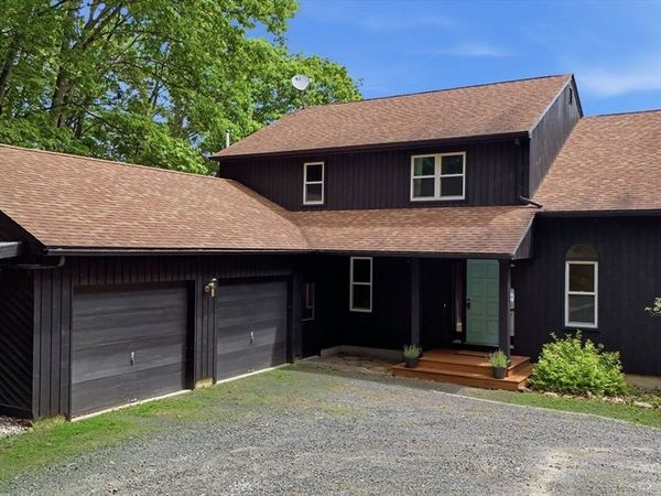 48 Birch Bluff Rd, Montgomery, MA 01085