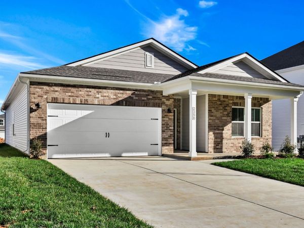 2356 Woodmeadow Dr , Clarksville, TN 37043