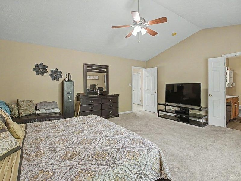 205 Sackett Drive, Monroe, OH 45050 Photo 14