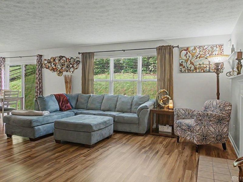 205 Sackett Drive, Monroe, OH 45050 Photo 4