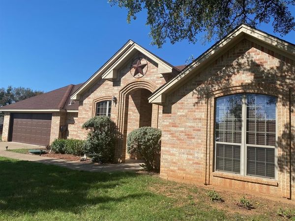1708 Rockview Drive, Granbury, TX 76049