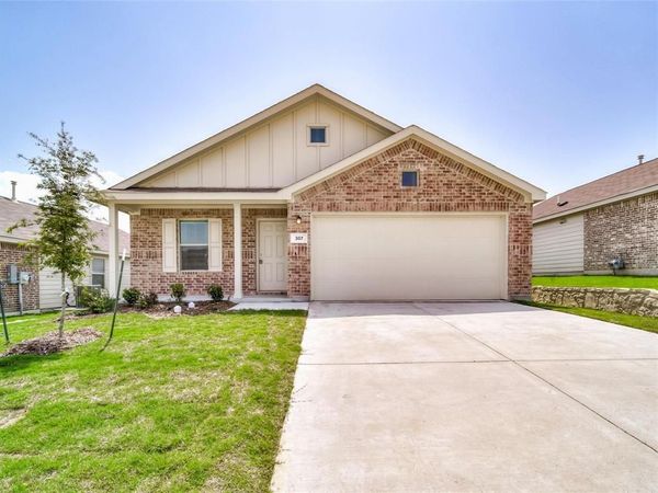 357 Sun Bluff Road , Fort Worth, TX 76052