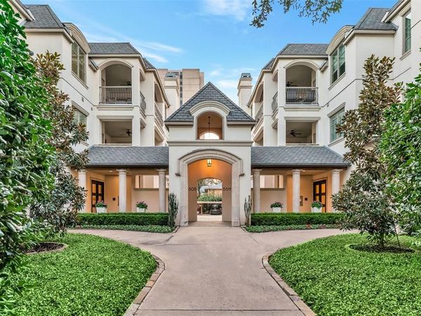 8511 Edgemere Road, Unit 201, Dallas, TX 75225