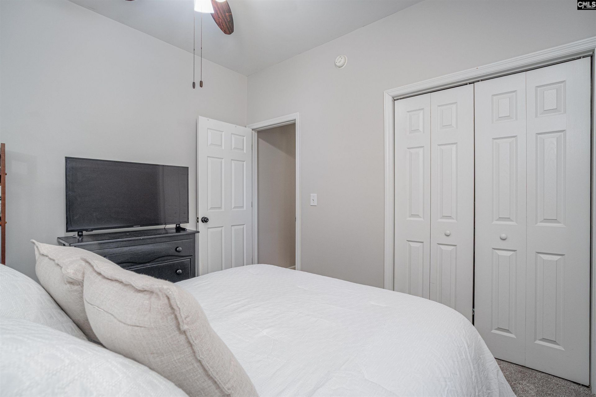 218 Candleberry Circle Photo 23