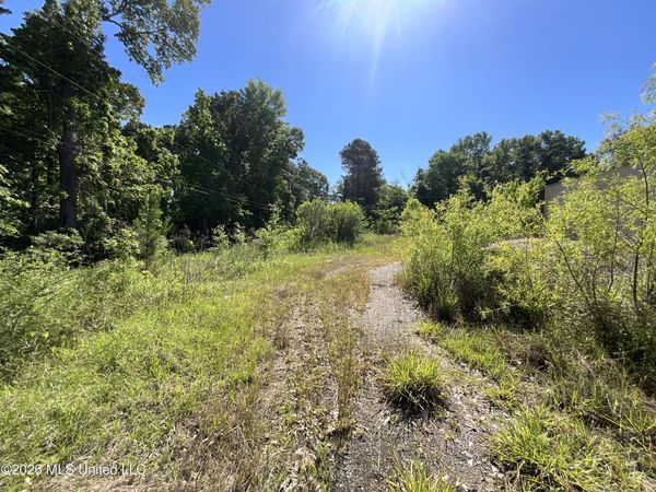 100 N Ms-33 Highway, Roxie, MS 39661