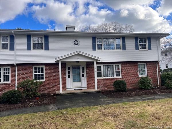 22 College , Unit 6, Clinton, CT 06413