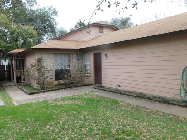 11945 Sunhillow BND , Unit B, Austin, TX 78758