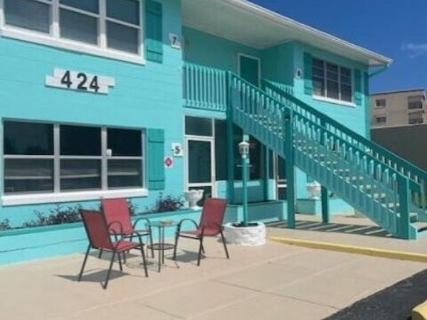 424 Johnson Avenue, Unit 8, Cape Canaveral, FL 32920