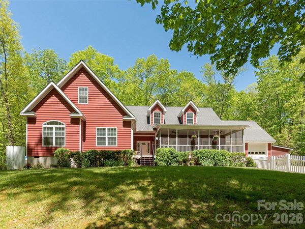 166 Virginia Brock Road, Lake Toxaway, NC 28747