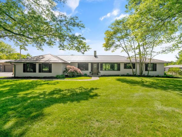 5516 Lancaster Road , Hebron, OH 43025