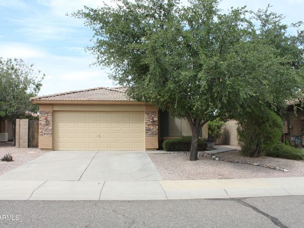 33082 N CAT HILLS Avenue, San Tan Valley, AZ 85144