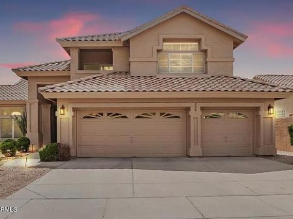 1601 E Glenhaven Drive, Phoenix, AZ 85048