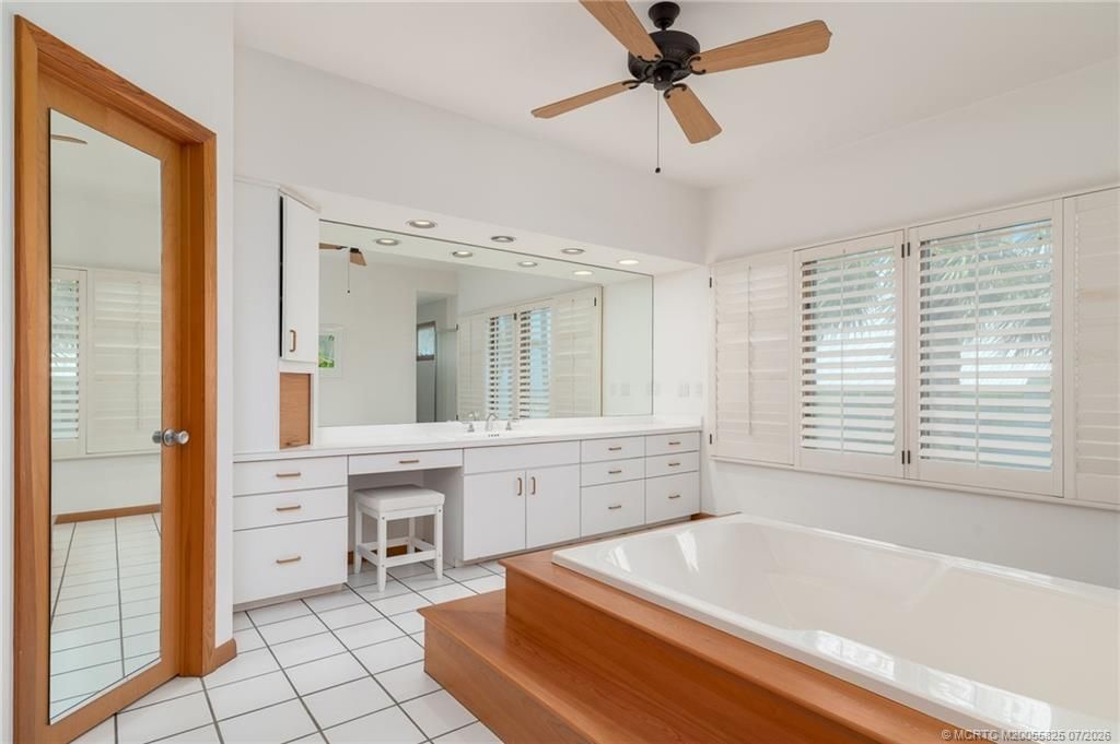 114 N Sewalls Point Road, Stuart, FL 34996 Photo