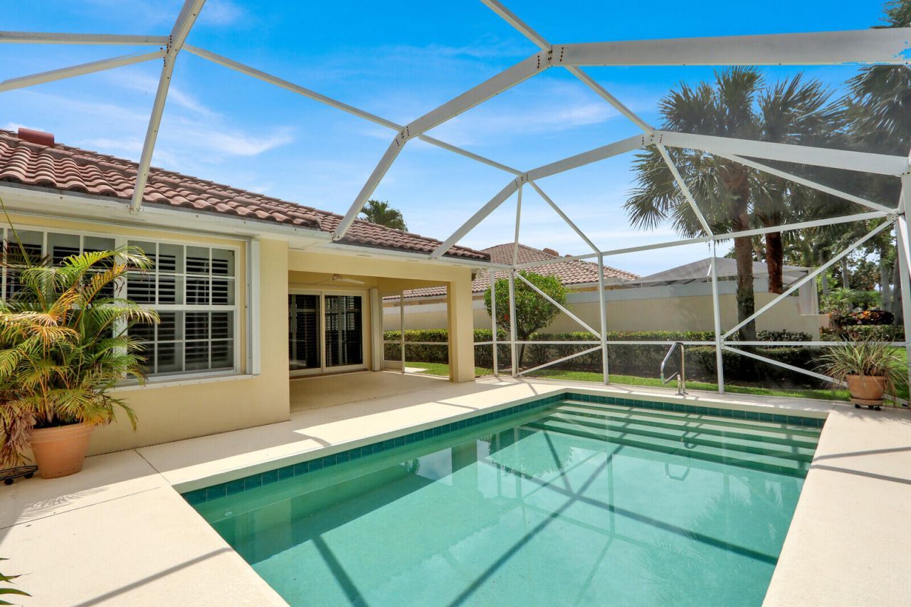 129 Euphrates Circle, Palm Beach Gardens, FL 33410 Photo