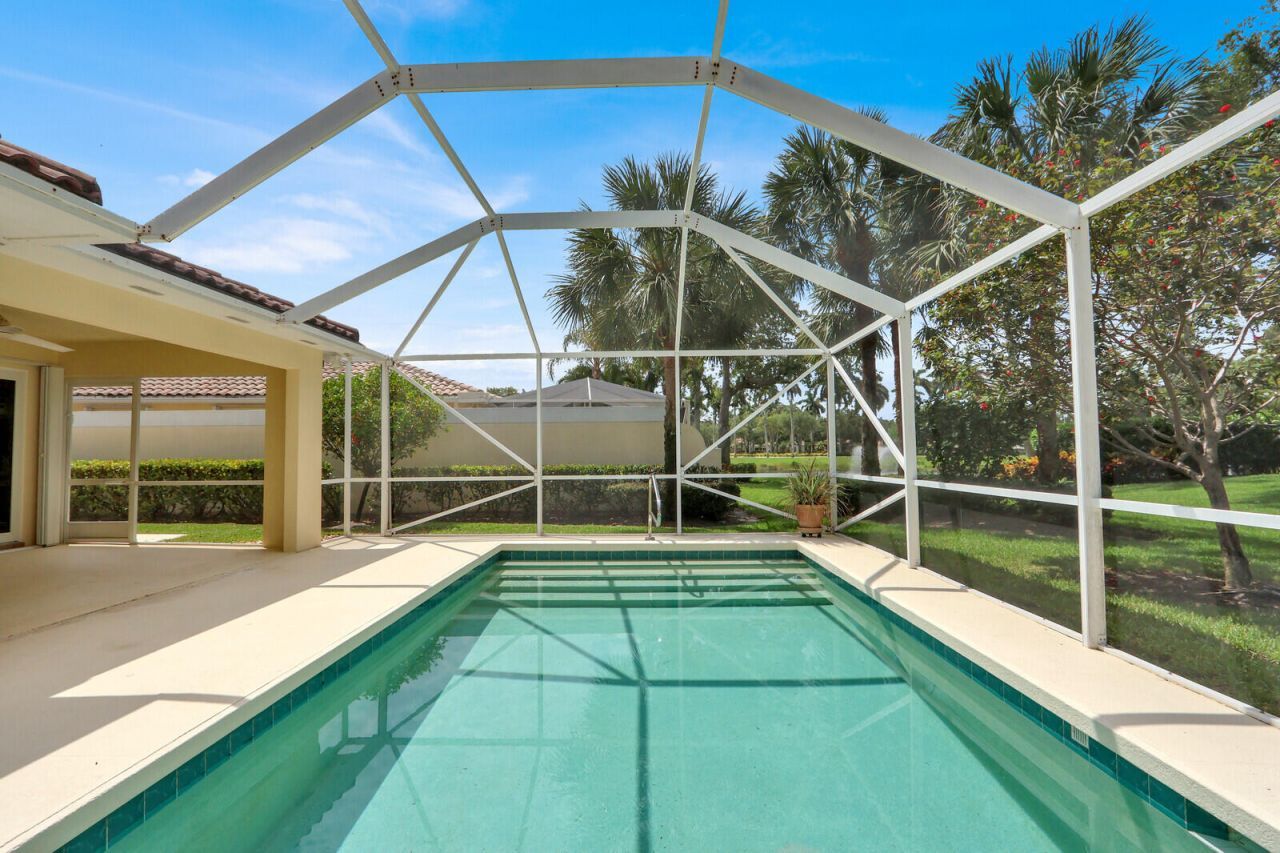 129 Euphrates Circle, Palm Beach Gardens, FL 33410 Photo