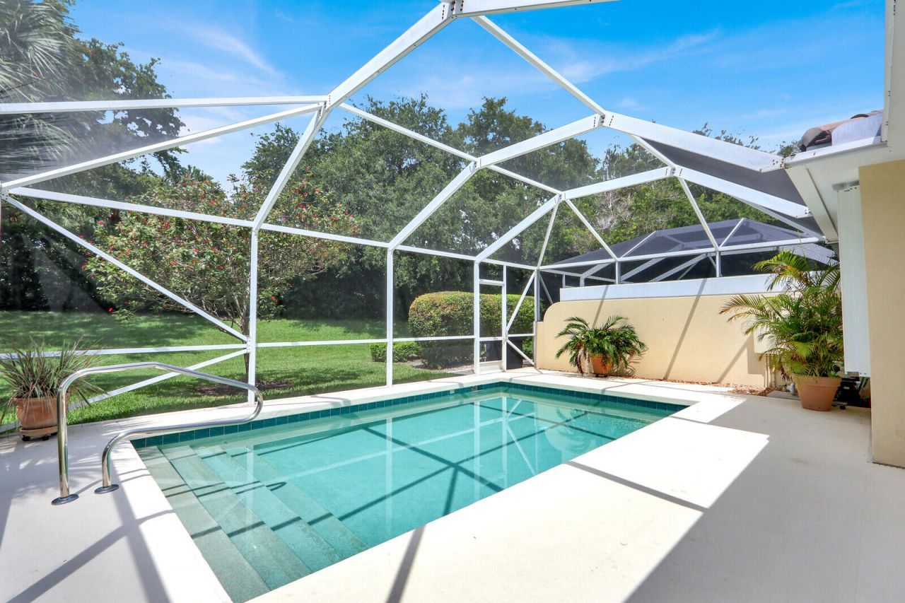 129 Euphrates Circle, Palm Beach Gardens, FL 33410 Photo