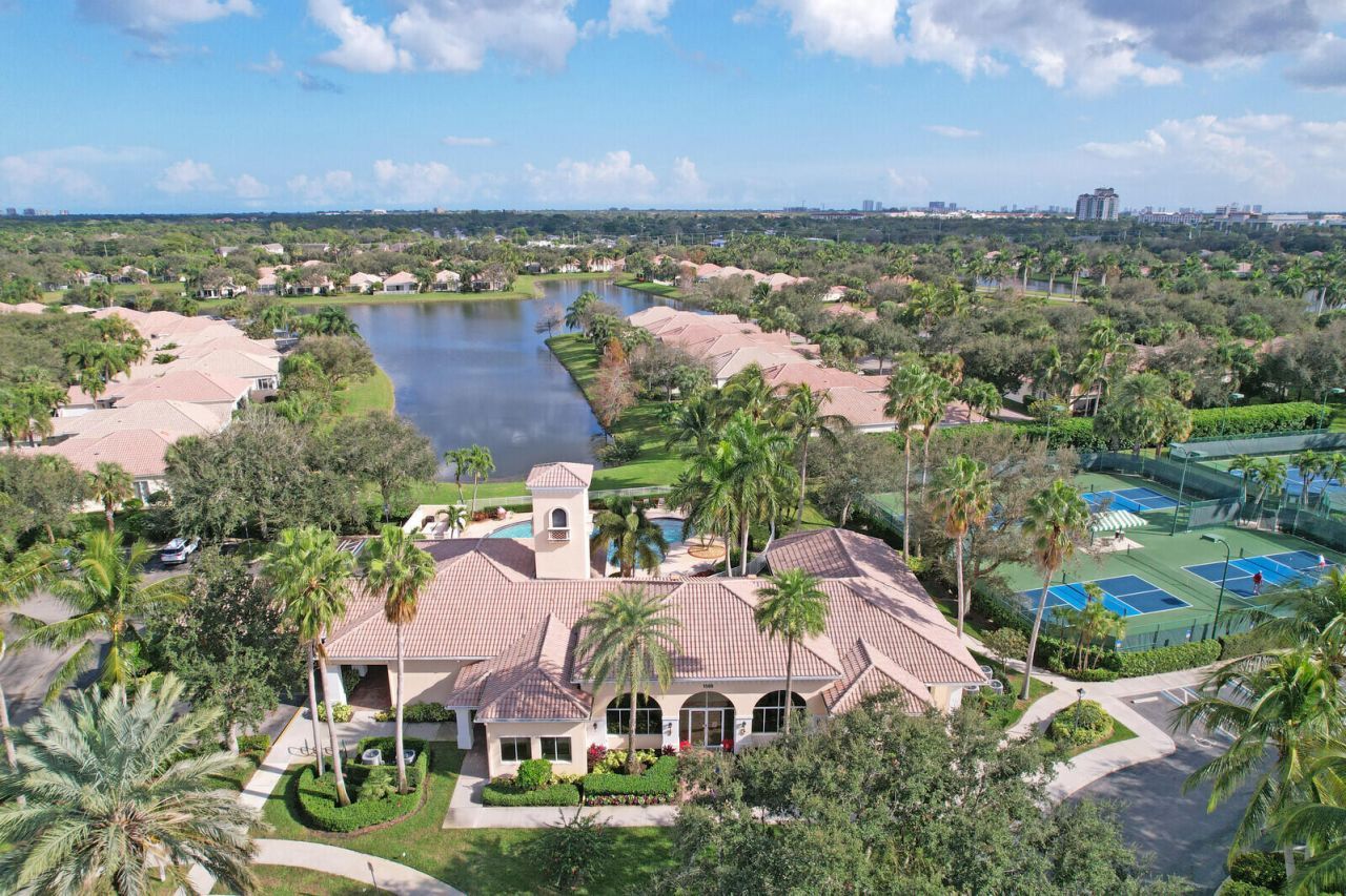129 Euphrates Circle, Palm Beach Gardens, FL 33410 Photo