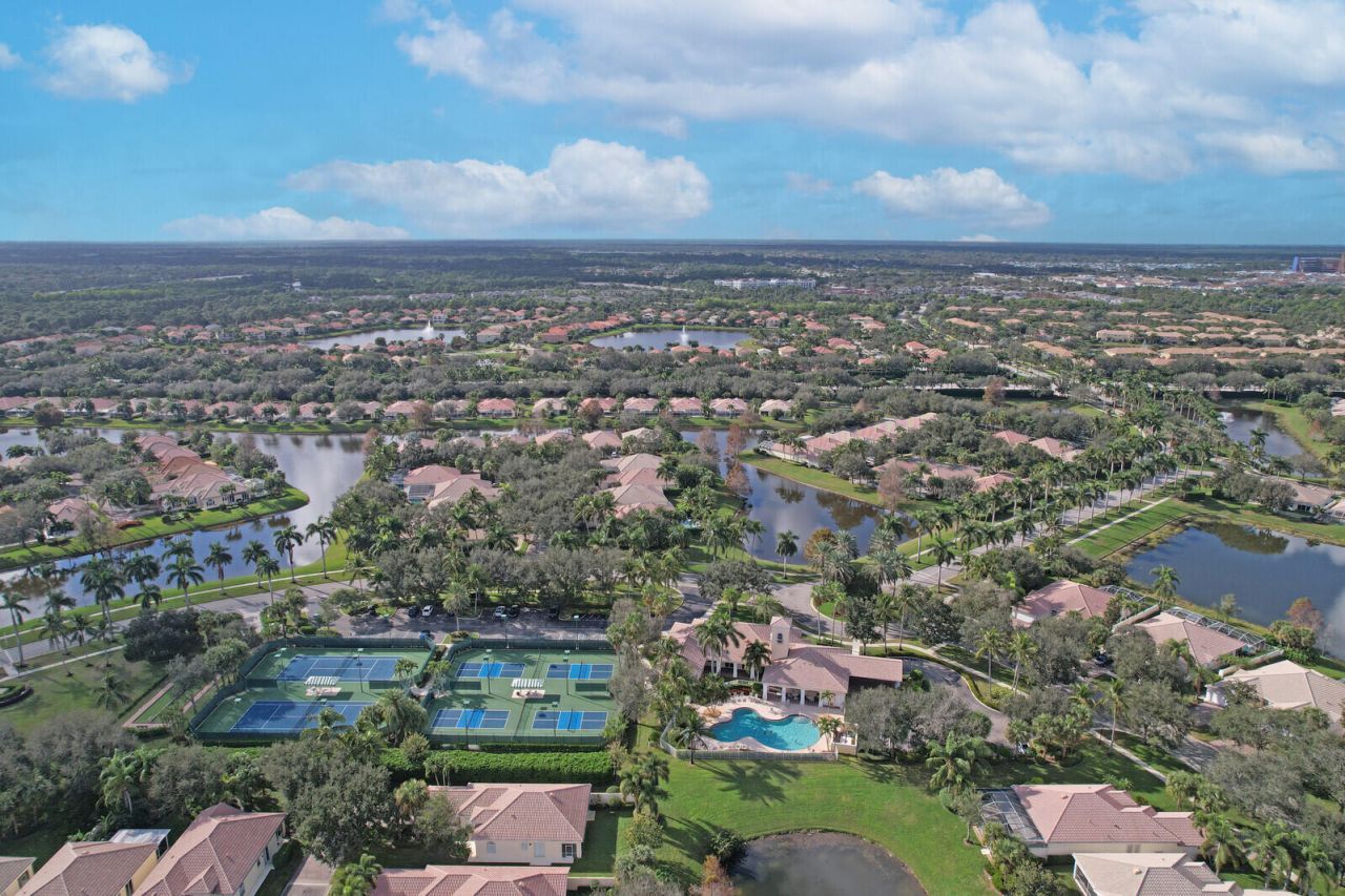 129 Euphrates Circle, Palm Beach Gardens, FL 33410 Photo