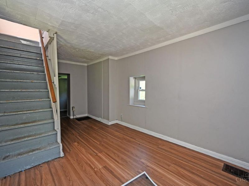 1899 Biegler Street, Cincinnati, OH 45214 Photo 13