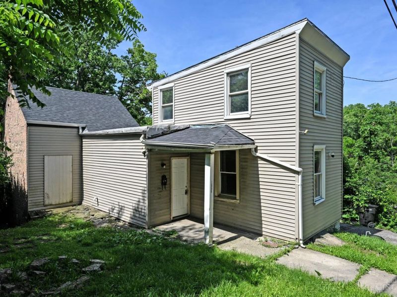 1899 Biegler Street, Cincinnati, OH 45214 Photo 3