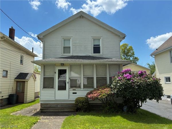 1023 South Street , Niles, OH 44446