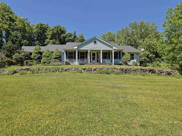 646 County Route 93 , Slate Hill, NY 10973