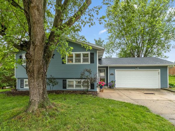 619 12th Avenue, New Glarus, WI 53574
