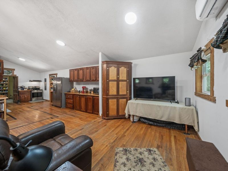 3758 Moriah Road, Oak Hill, OH 45656 Photo 21