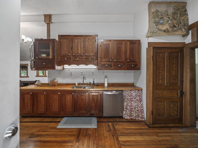 3758 Moriah Road, Oak Hill, OH 45656 Photo 4