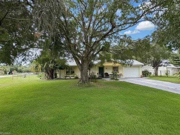 4001 Bishop CIR , LABELLE, FL 33935