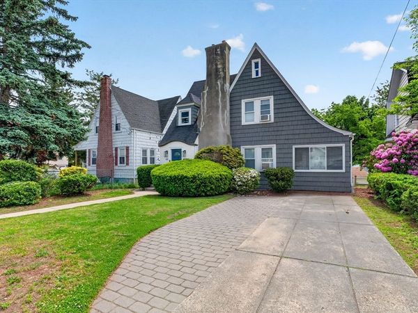 115 Fenno St, Quincy, MA 02170