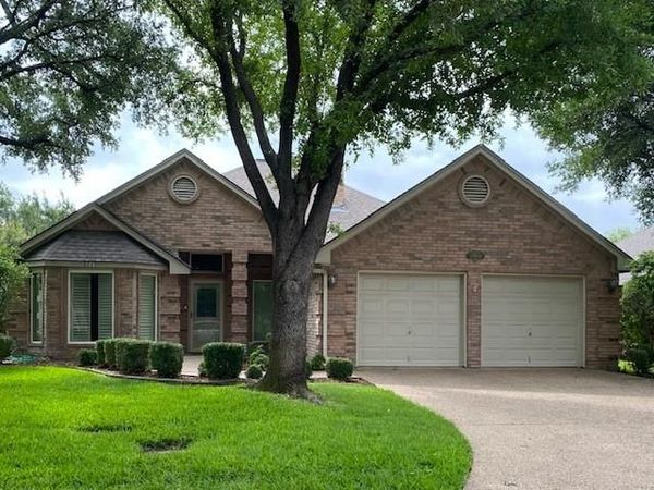5969 River Bend Drive, Benbrook, TX 76132