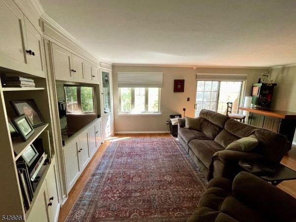 7 Daisy Road, Berkeley Heights, NJ 07922