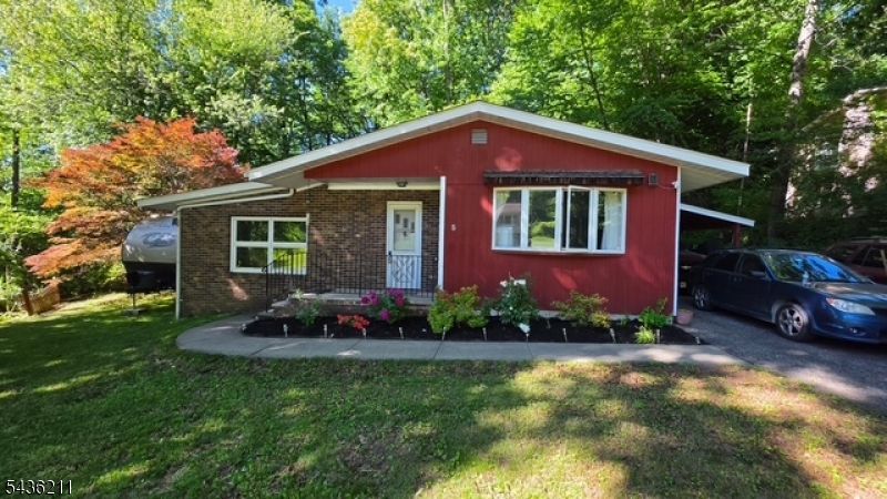 5 Lakeview Dr South, Vernon, NJ 07419 Main Photo