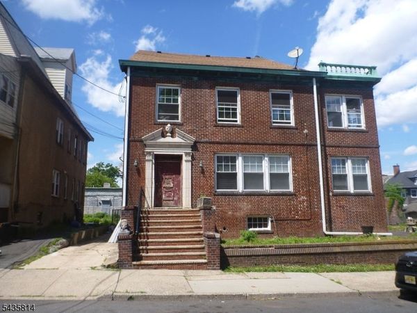 9 Vernon Ave, Unit 2, Newark, NJ 07108