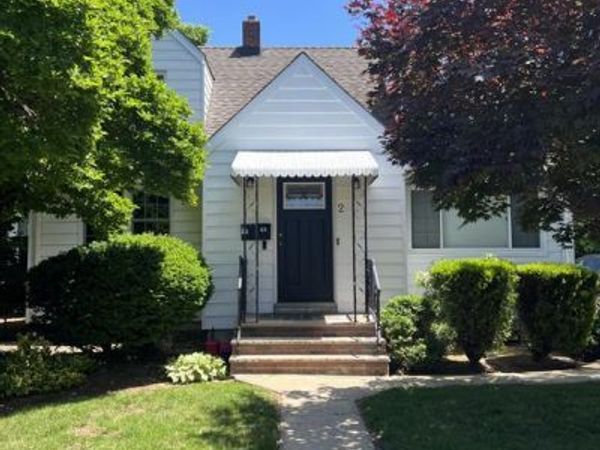 2 Davis Drive, LODI, NJ 07644